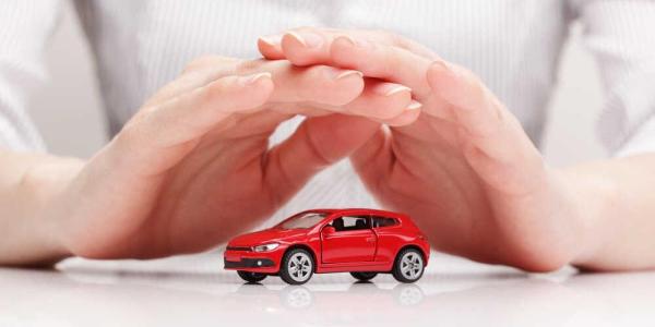 seguro coche sin carnet